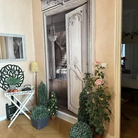 Les Jardins De L'opera - Elegant - Spacieux Apartmán *